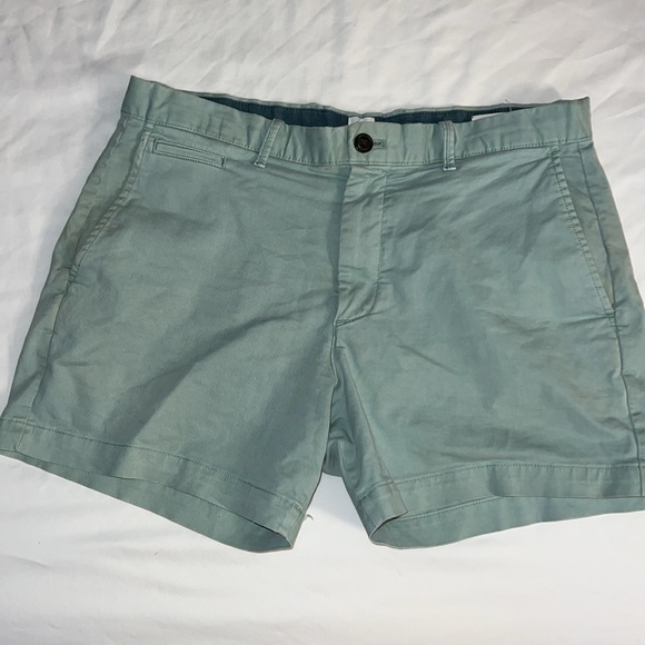 Gap brand short shorts mint green - Picture 4 of 9